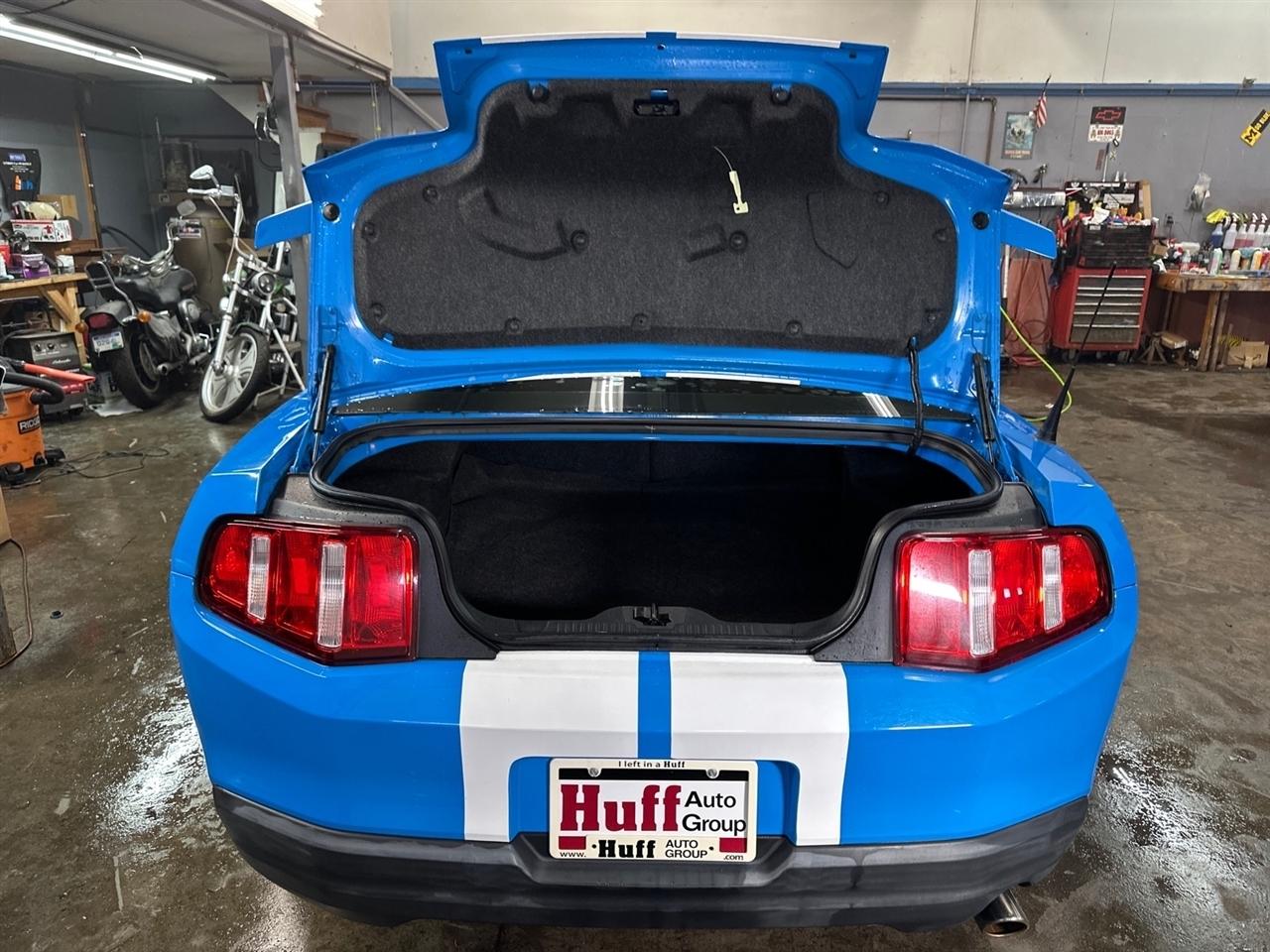 Ford Mustang 2dr Cpe V6 2010