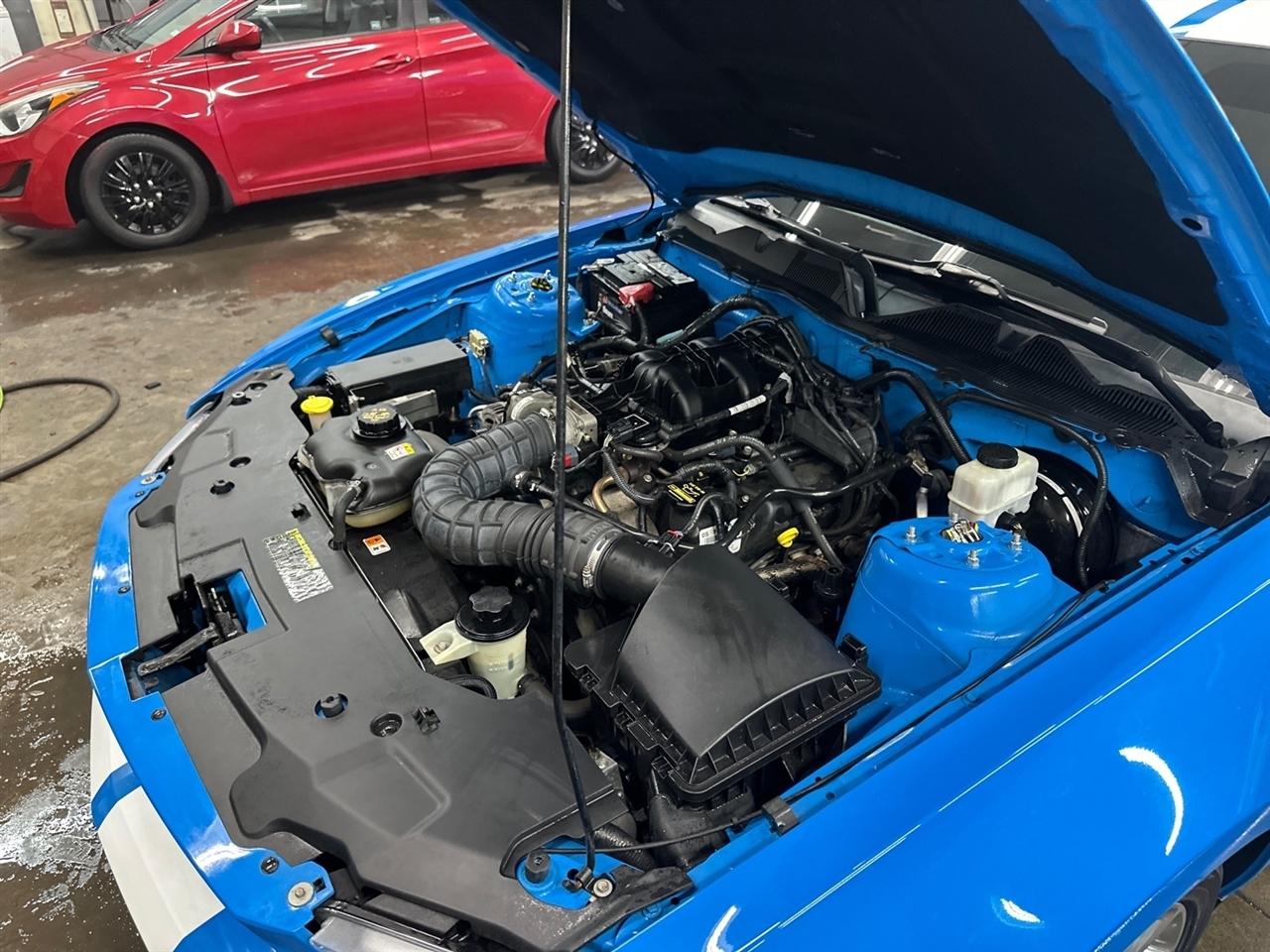 Ford Mustang 2dr Cpe V6 2010