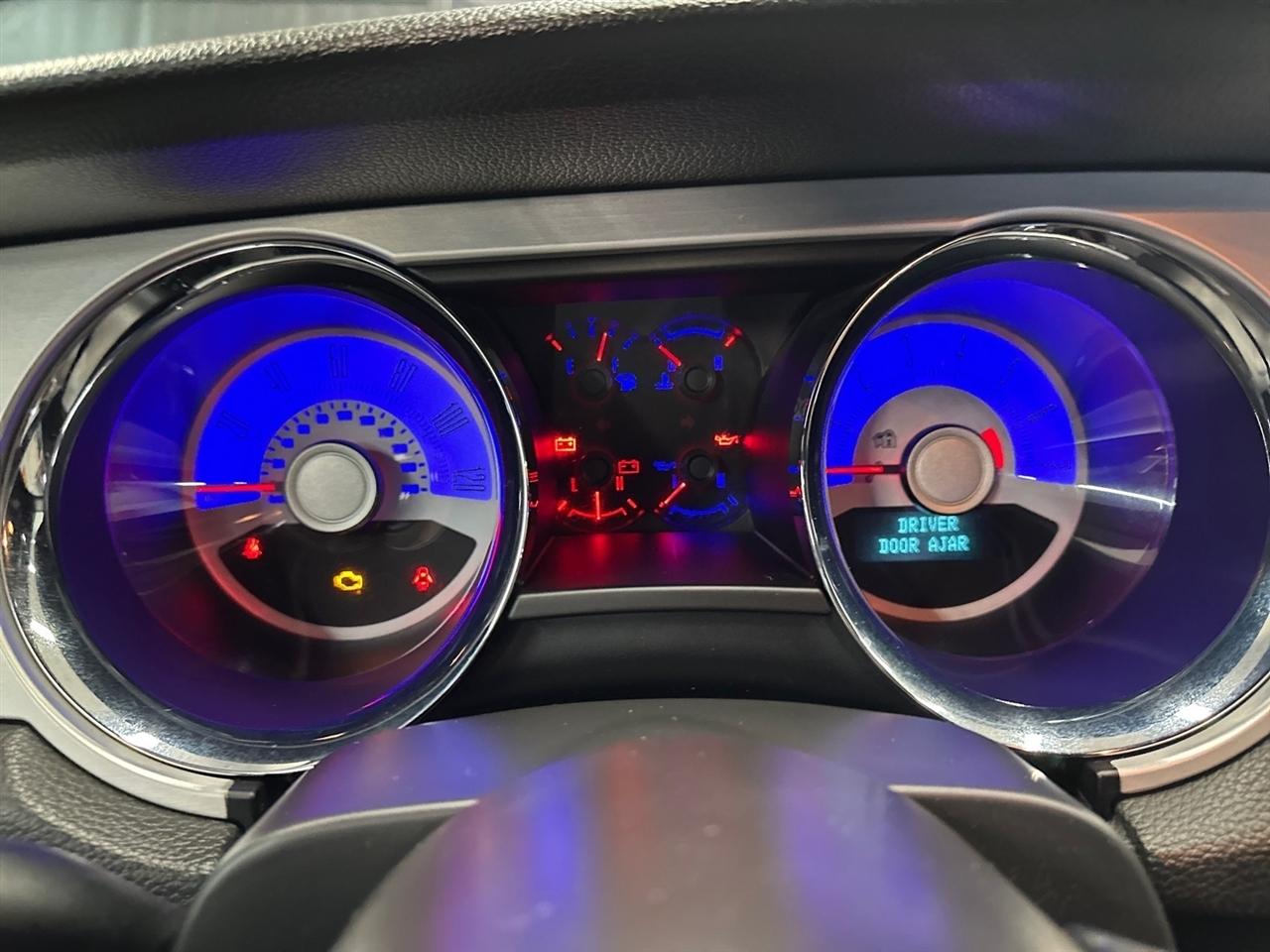 Ford Mustang 2dr Cpe V6 2010