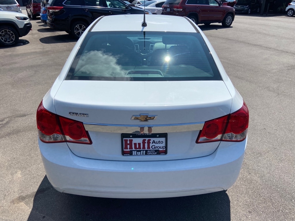 Chevrolet Cruze 4dr Sdn Auto LS 2014 Chevrolet Cruze 4dr Sdn Auto LS 2014