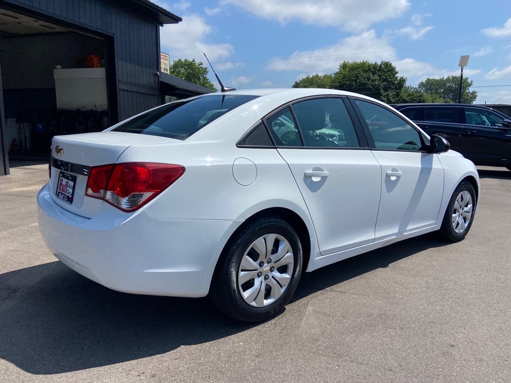 Chevrolet Cruze 4dr Sdn Auto LS 2014 Chevrolet Cruze 4dr Sdn Auto LS 2014