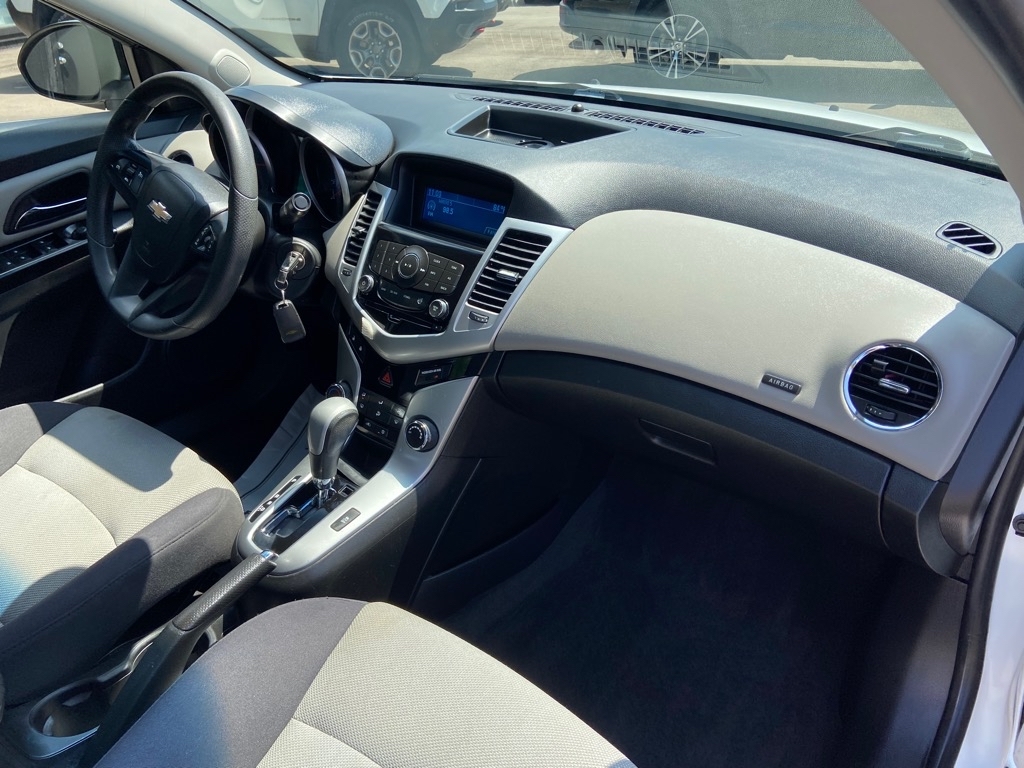 Chevrolet Cruze 4dr Sdn Auto LS 2014 Chevrolet Cruze 4dr Sdn Auto LS 2014