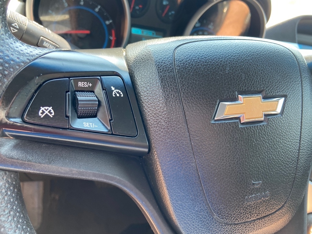 Chevrolet Cruze 4dr Sdn Auto LS 2014 Chevrolet Cruze 4dr Sdn Auto LS 2014