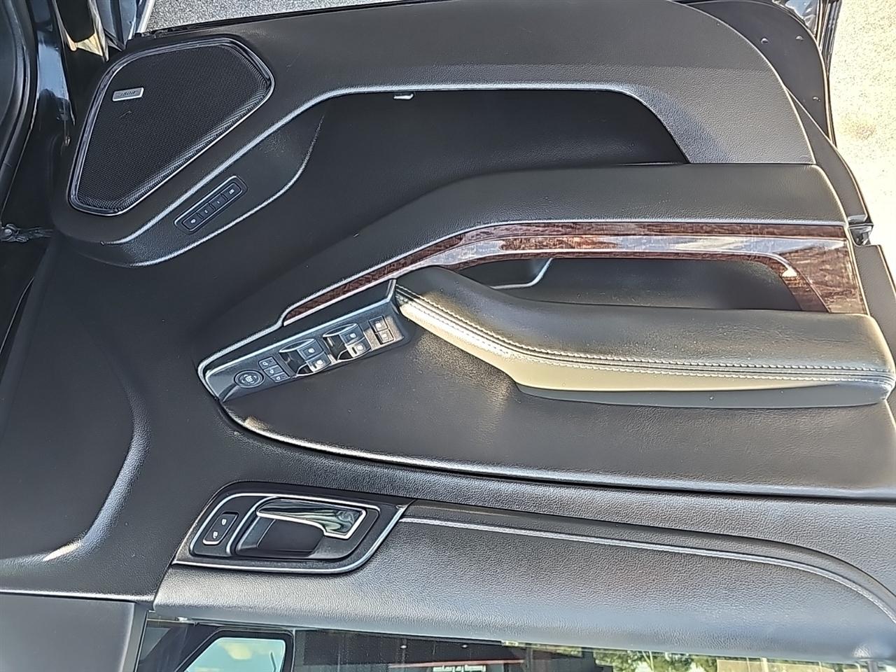 GMC Yukon 4WD 4dr SLT 2019