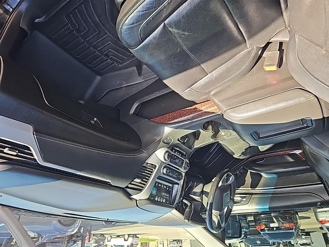 GMC Yukon 4WD 4dr SLT 2019