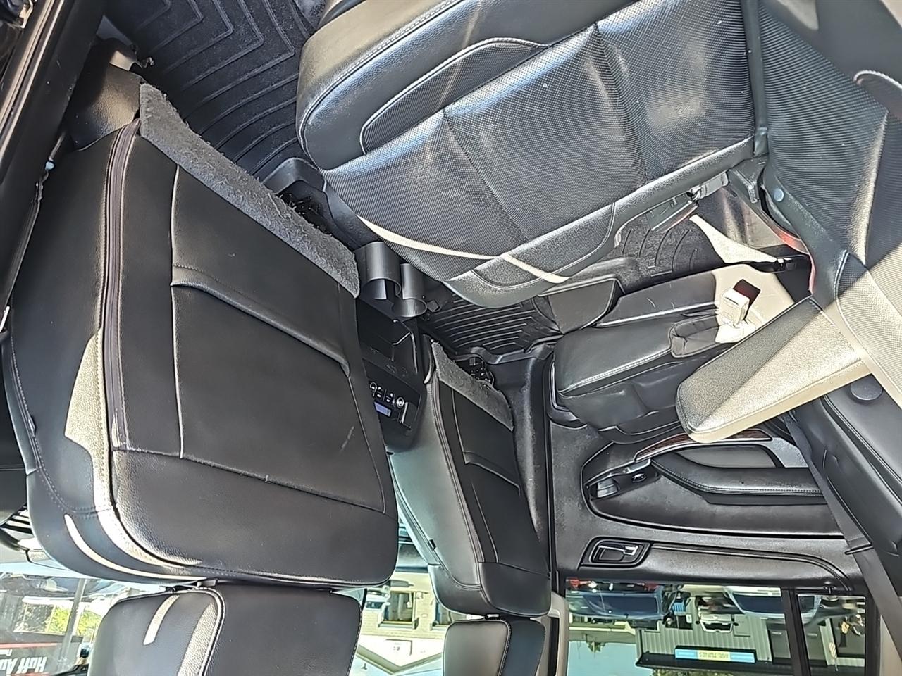 GMC Yukon 4WD 4dr SLT 2019