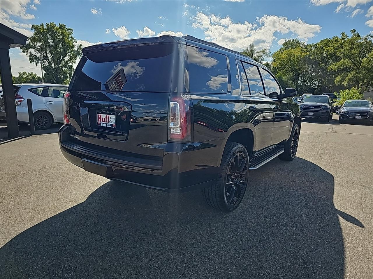 GMC Yukon 4WD 4dr SLT 2019