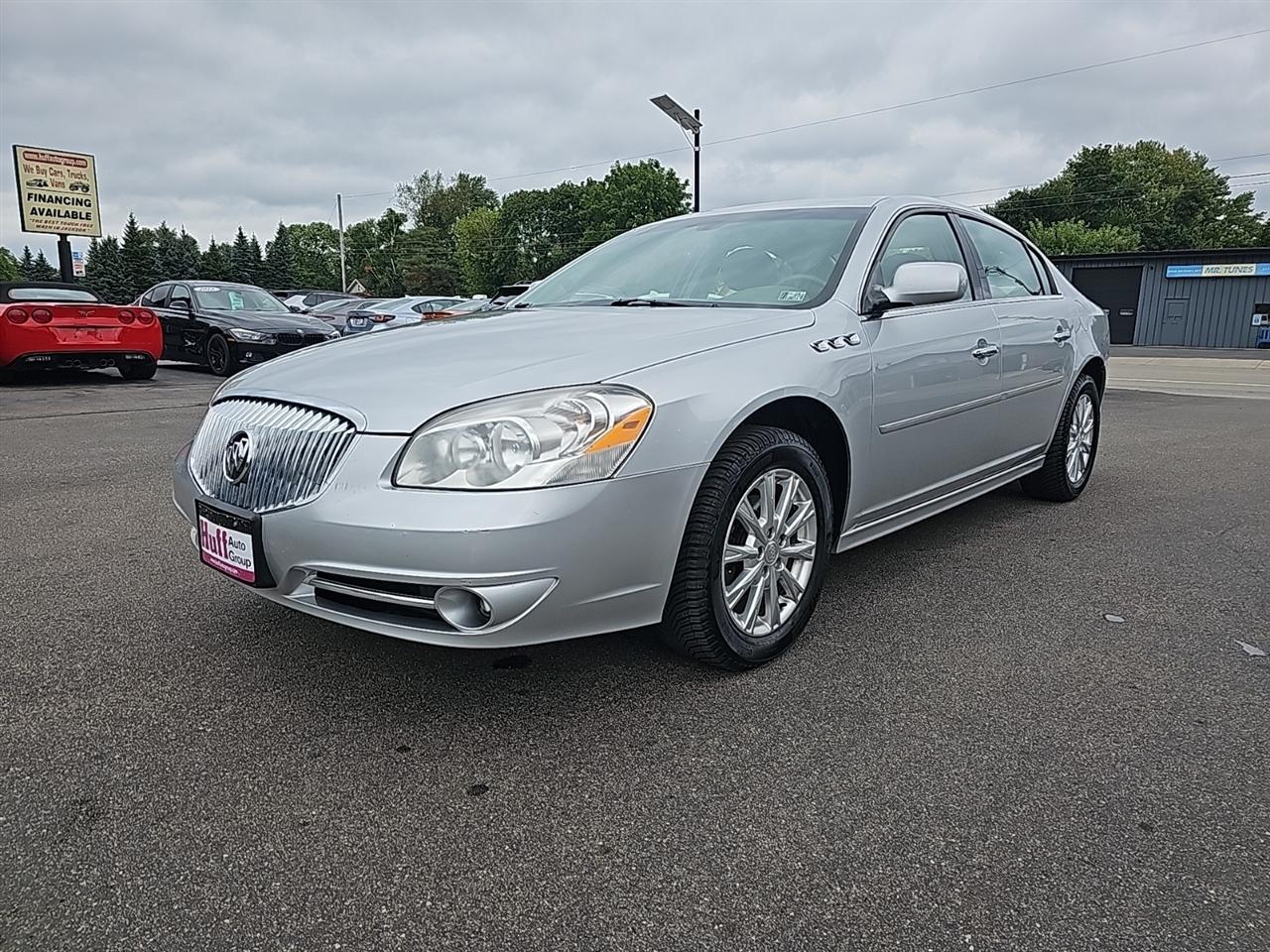 Buick Lucerne 4dr Sdn CXL 2011