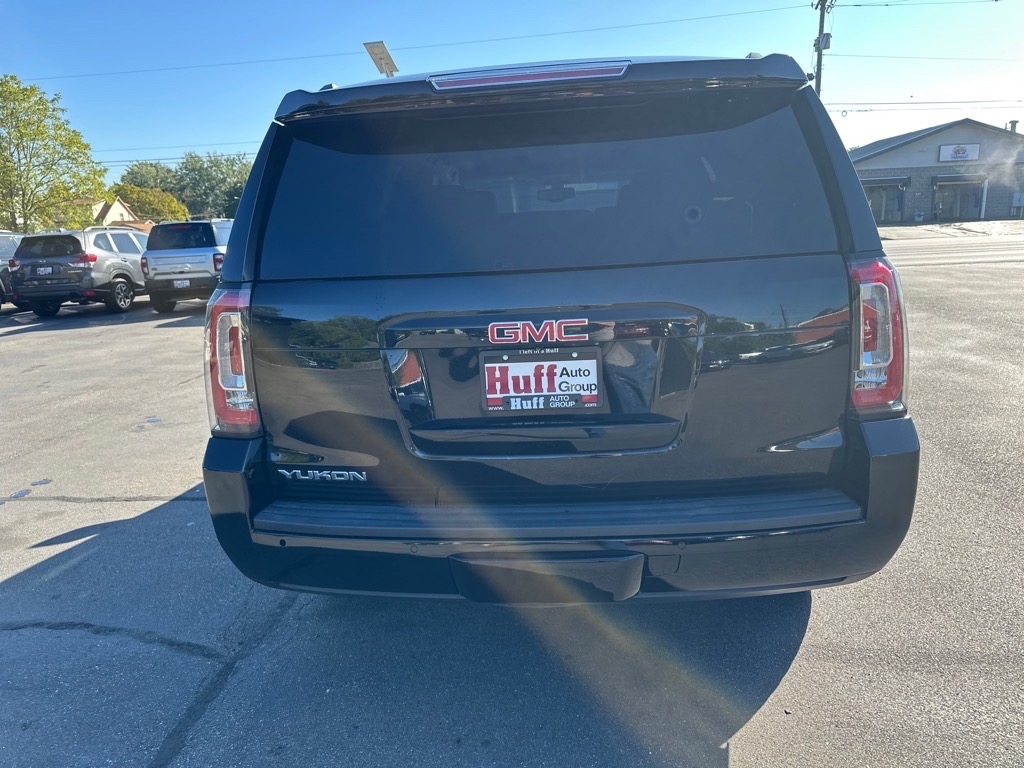 2016 Gmc Yukon SLE photo 4