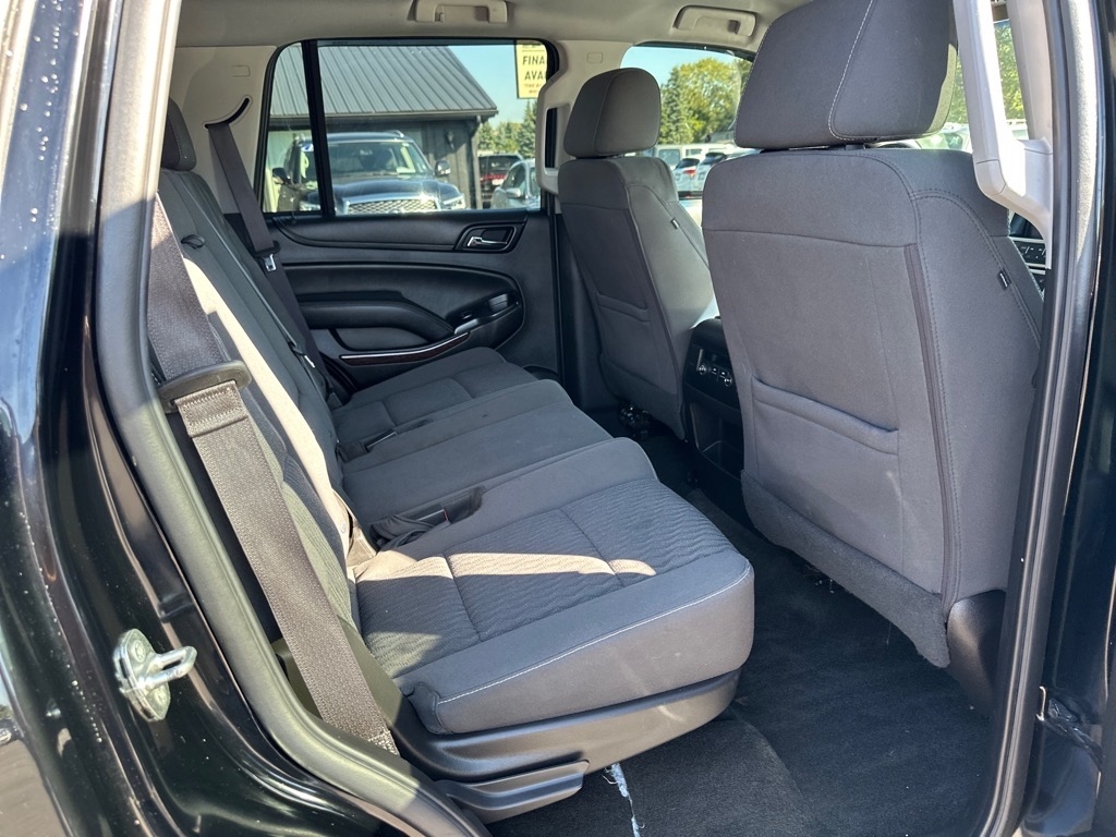 2016 Gmc Yukon SLE photo 16