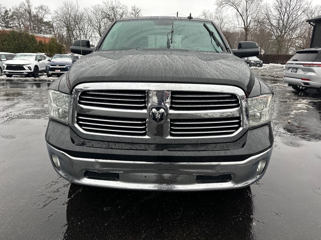 RAM 1500 4WD Crew Cab 140.5" Big Horn 2015