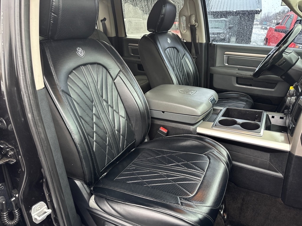 RAM 1500 4WD Crew Cab 140.5" Big Horn 2015