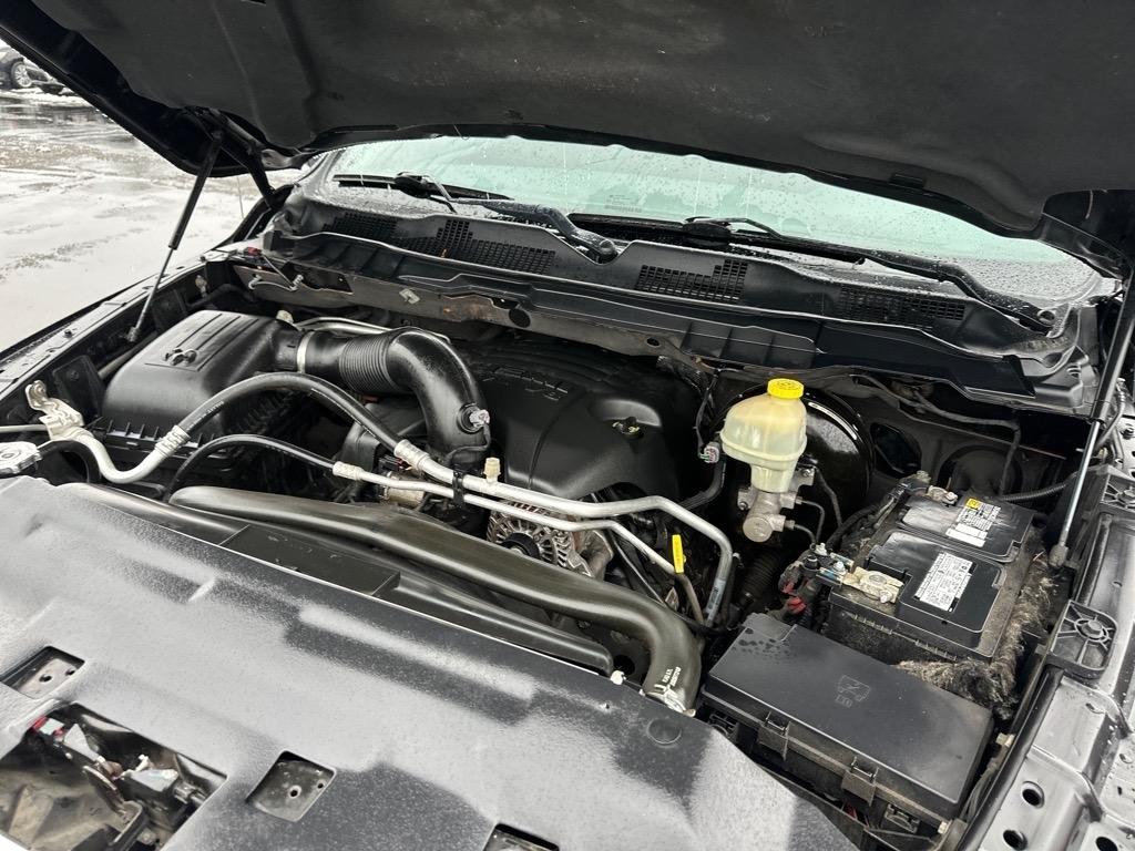 RAM 1500 4WD Crew Cab 140.5" Big Horn 2015