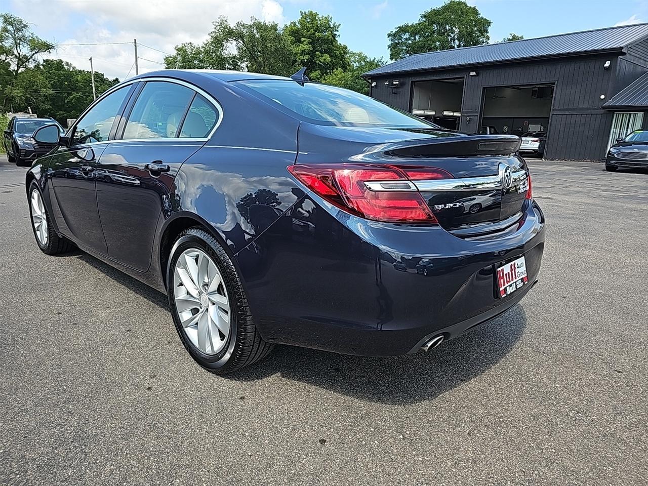 Buick Regal 4dr Sdn Turbo FWD 2014