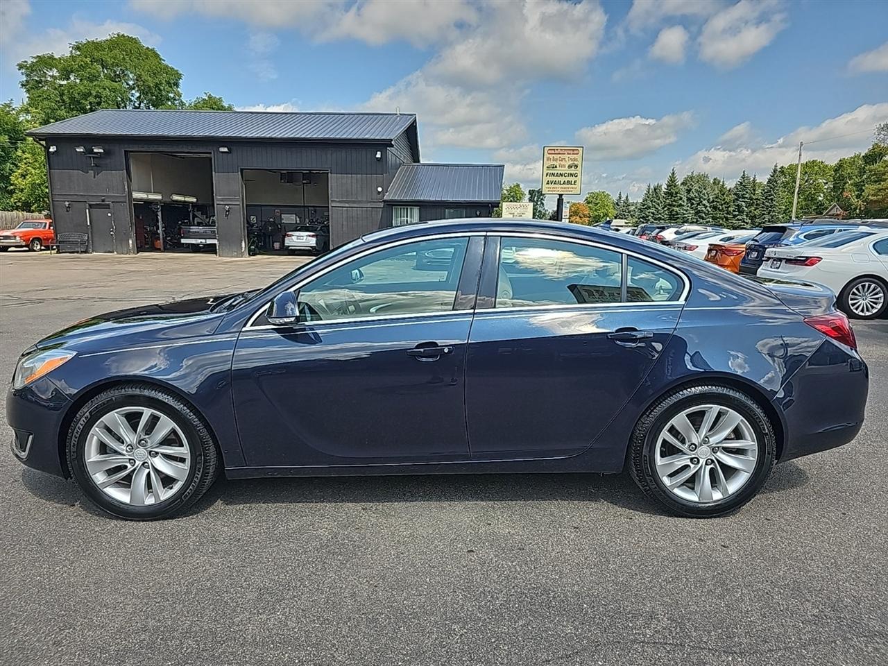 Buick Regal 4dr Sdn Turbo FWD 2014