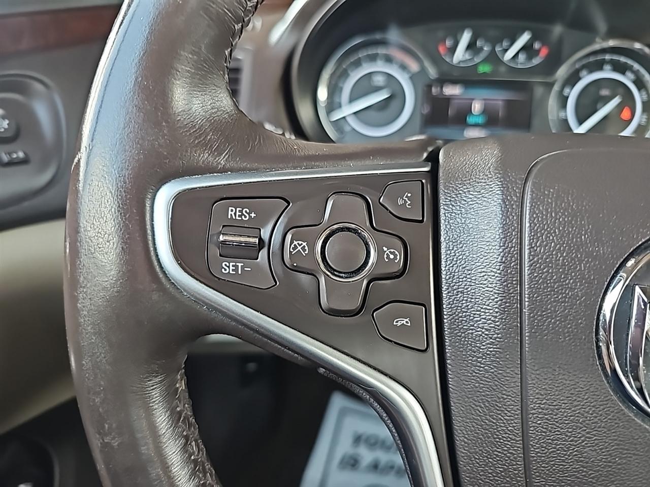 Buick Regal 4dr Sdn Turbo FWD 2014