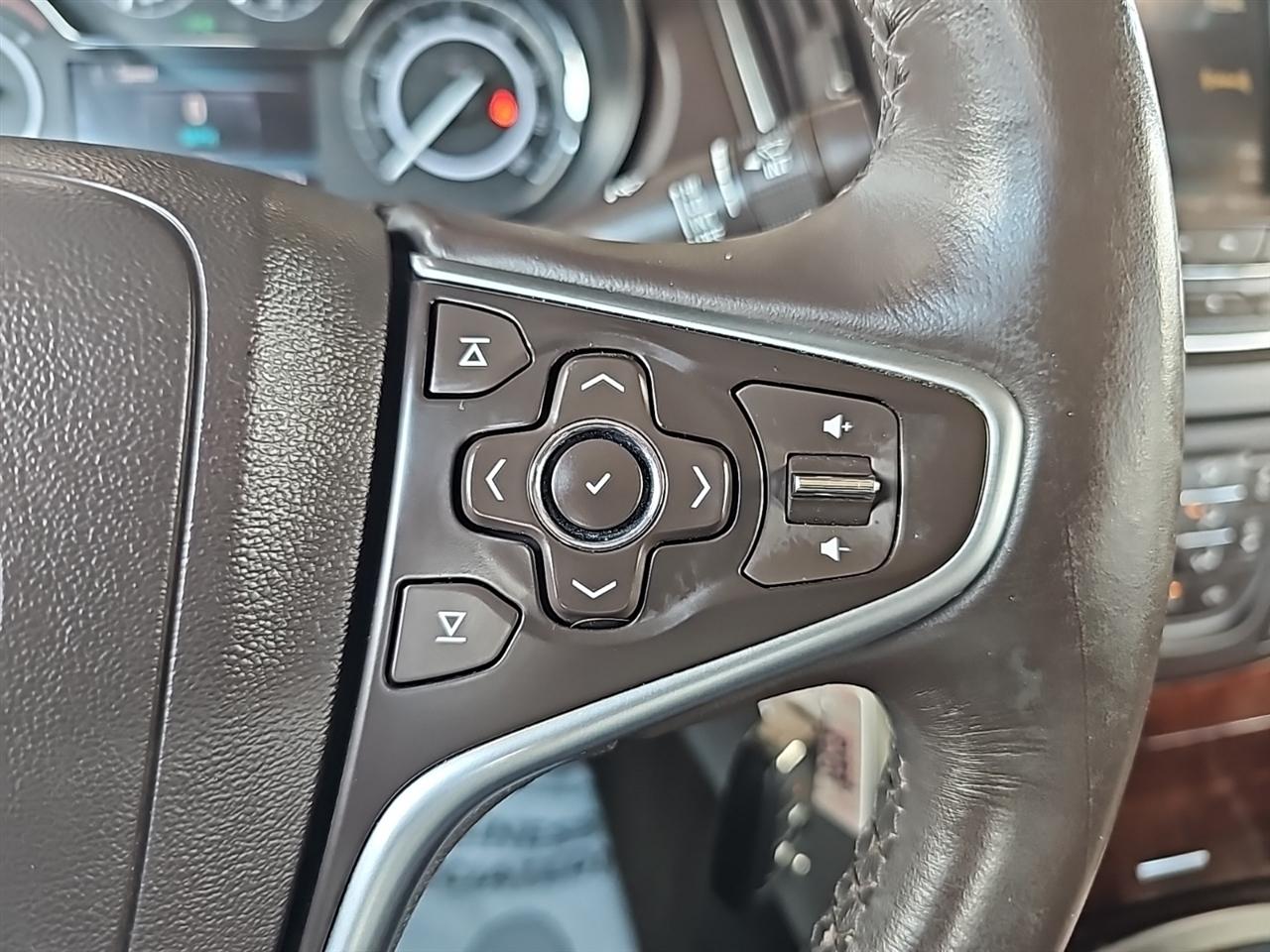 Buick Regal 4dr Sdn Turbo FWD 2014