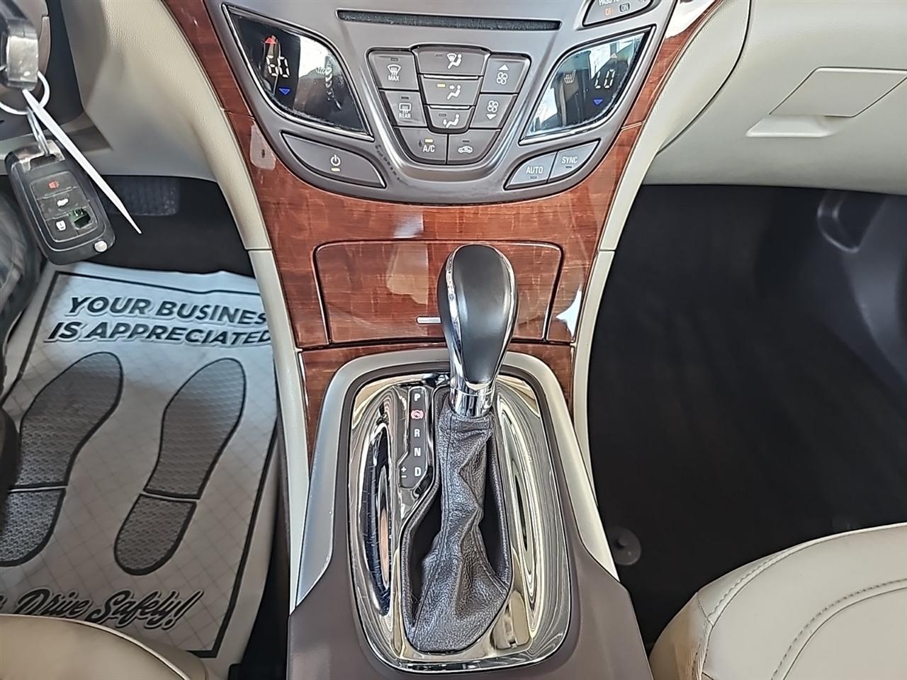 Buick Regal 4dr Sdn Turbo FWD 2014