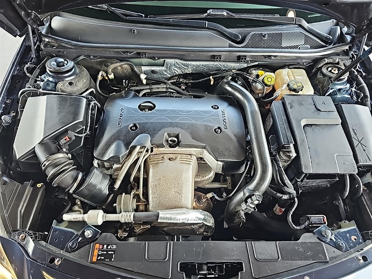Buick Regal 4dr Sdn Turbo FWD 2014
