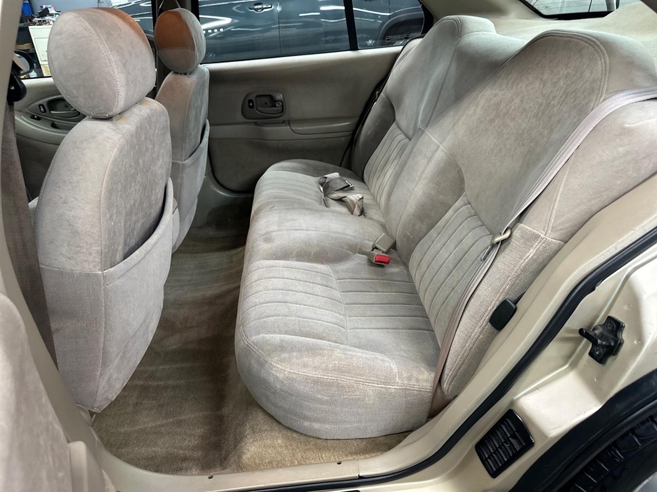 Chevrolet Lumina 4dr Sdn LS 1999