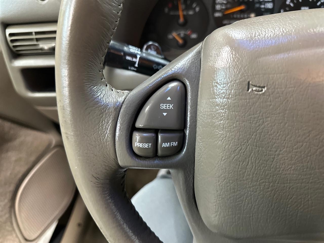 Chevrolet Lumina 4dr Sdn LS 1999