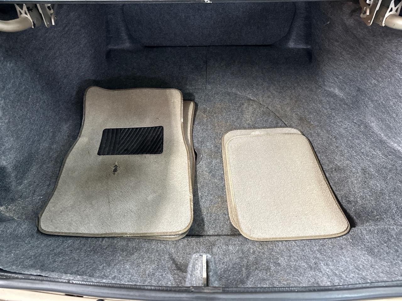 Chevrolet Lumina 4dr Sdn LS 1999