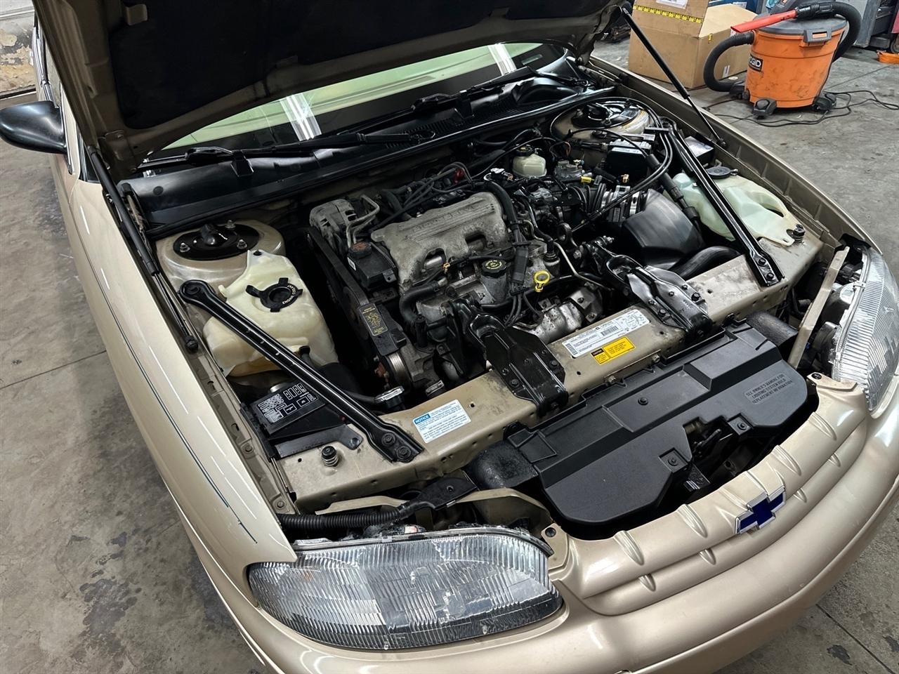 Chevrolet Lumina 4dr Sdn LS 1999