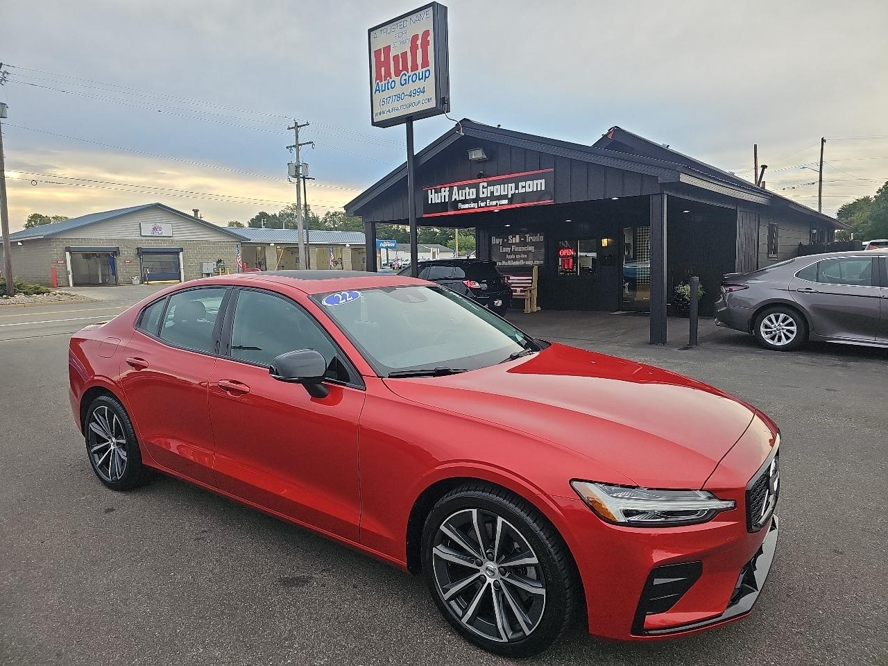 Volvo S60 B5 AWD Momentum 2022