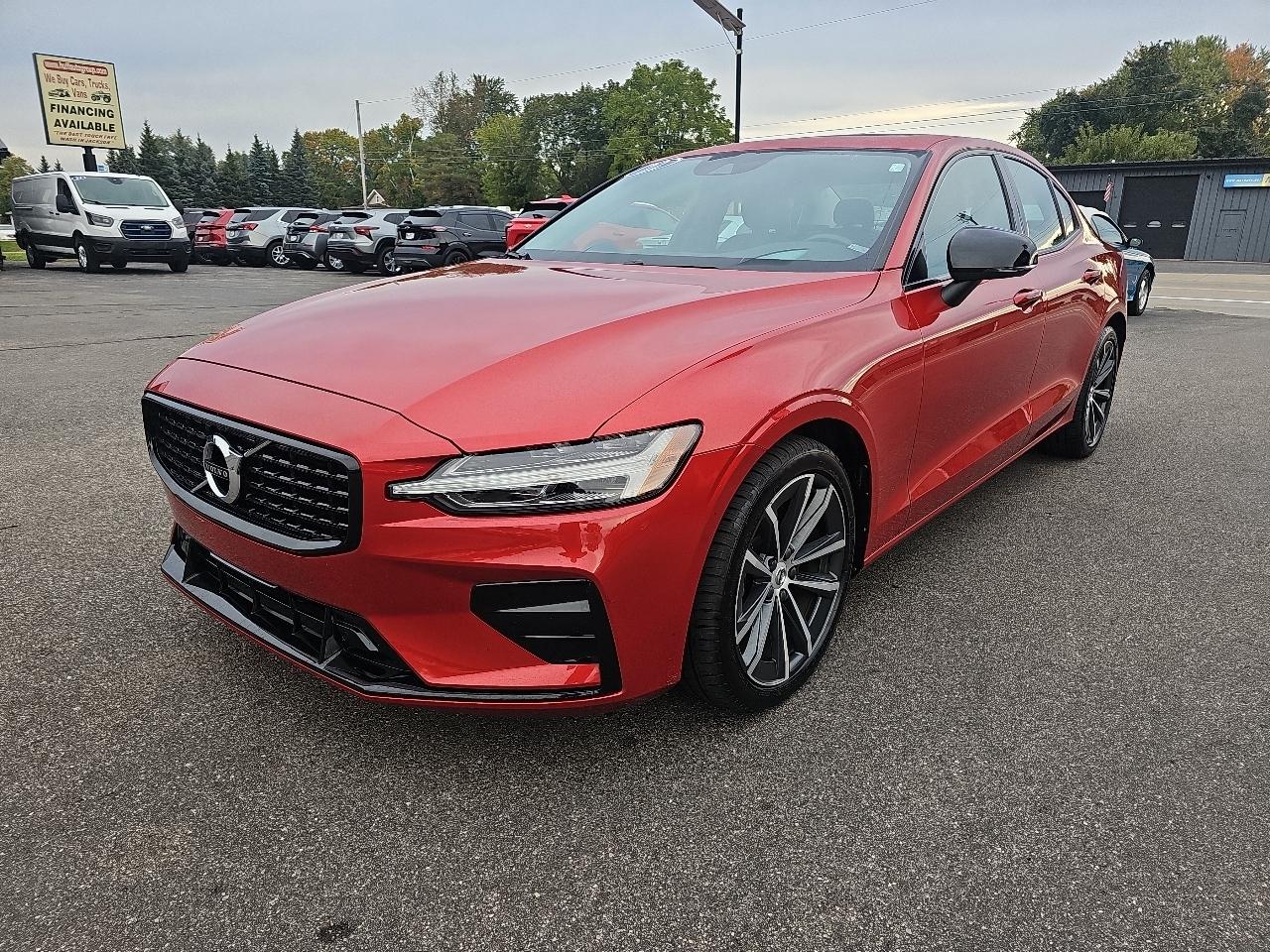 Volvo S60 B5 AWD Momentum 2022
