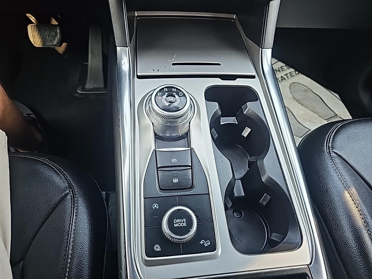 Ford Explorer XLT 4WD 2020