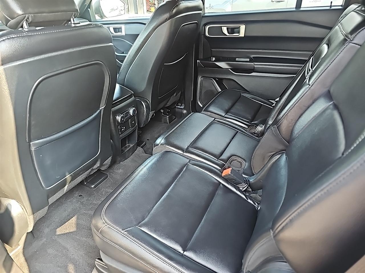 Ford Explorer XLT 4WD 2020
