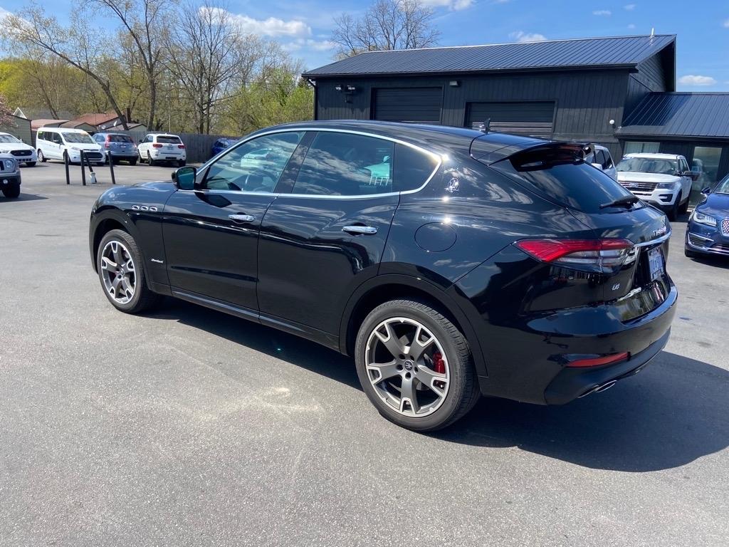 Maserati Levante GranSport 3.0L 2021