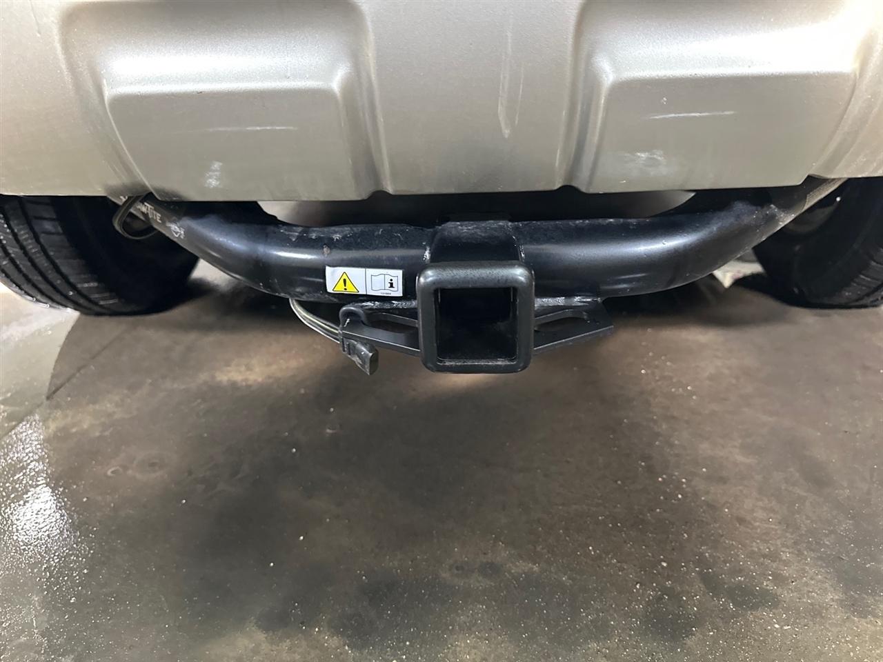 Ford Escape FWD 4dr XLT 2010