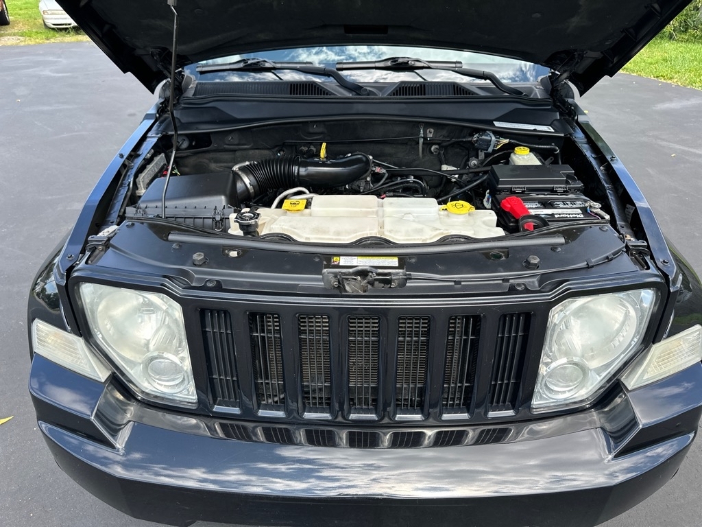 Jeep Liberty RWD 4dr Sport 2009