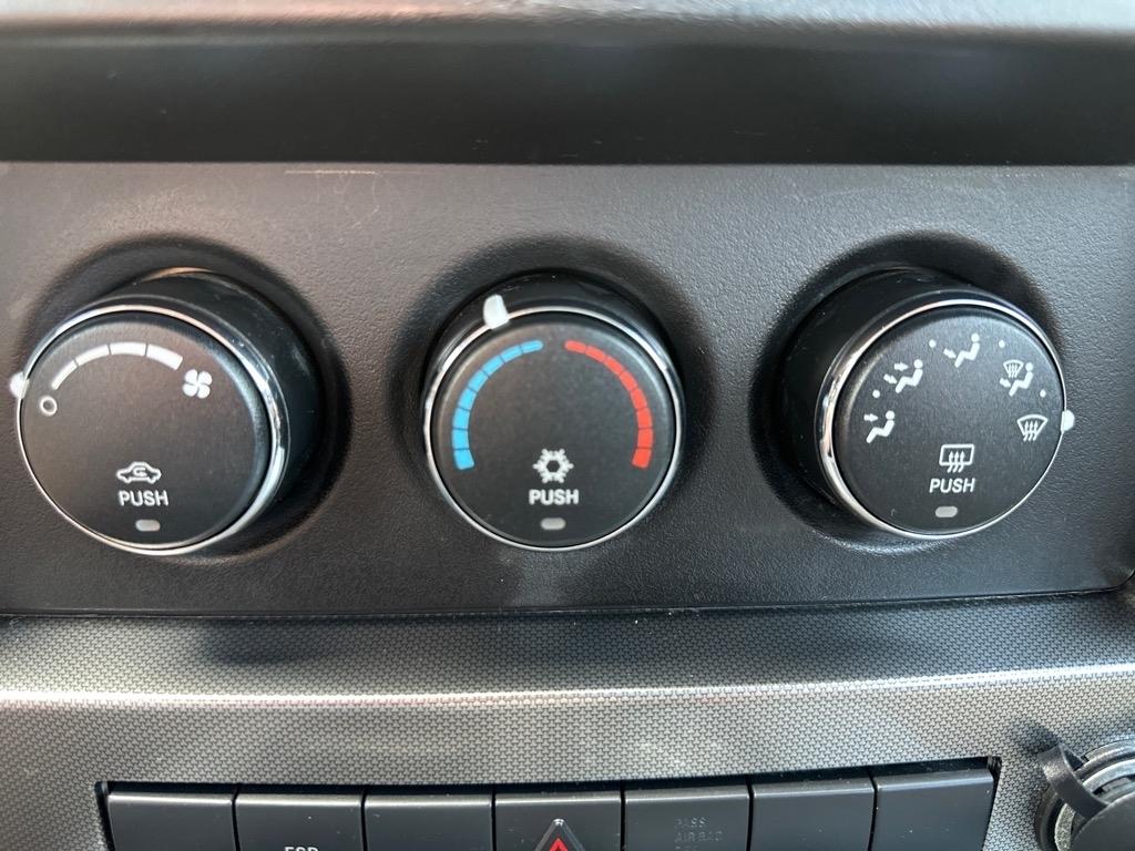 Jeep Liberty RWD 4dr Sport 2009