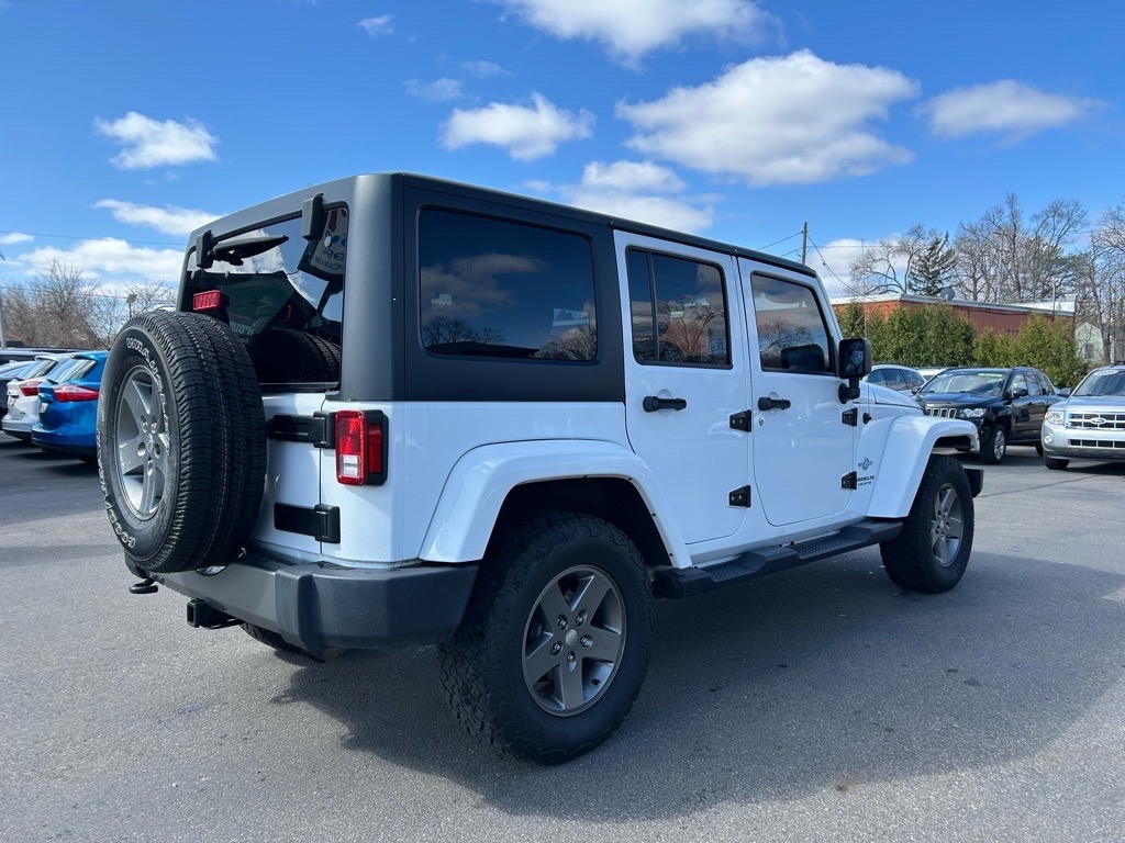 Jeep Wrangler Unlimited 4WD 4dr Freedom Edition *Ltd Avail* 2015 Jeep Wrangler Unlimited 4WD 4dr Freedom Edition *Ltd Avail* 2015