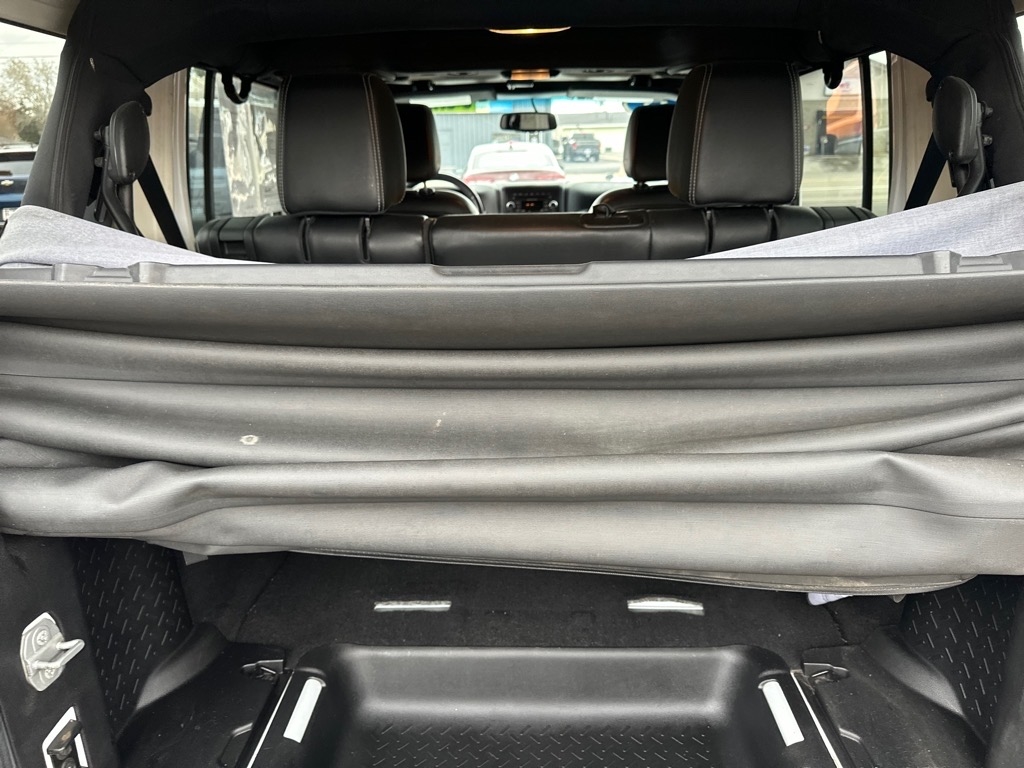 Jeep Wrangler Unlimited 4WD 4dr Freedom Edition *Ltd Avail* 2015