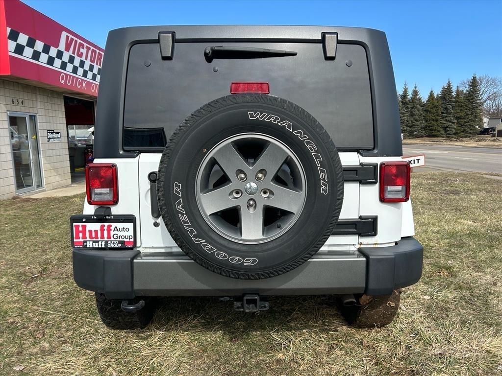 Jeep Wrangler Unlimited 4WD 4dr Freedom Edition *Ltd Avail* 2015