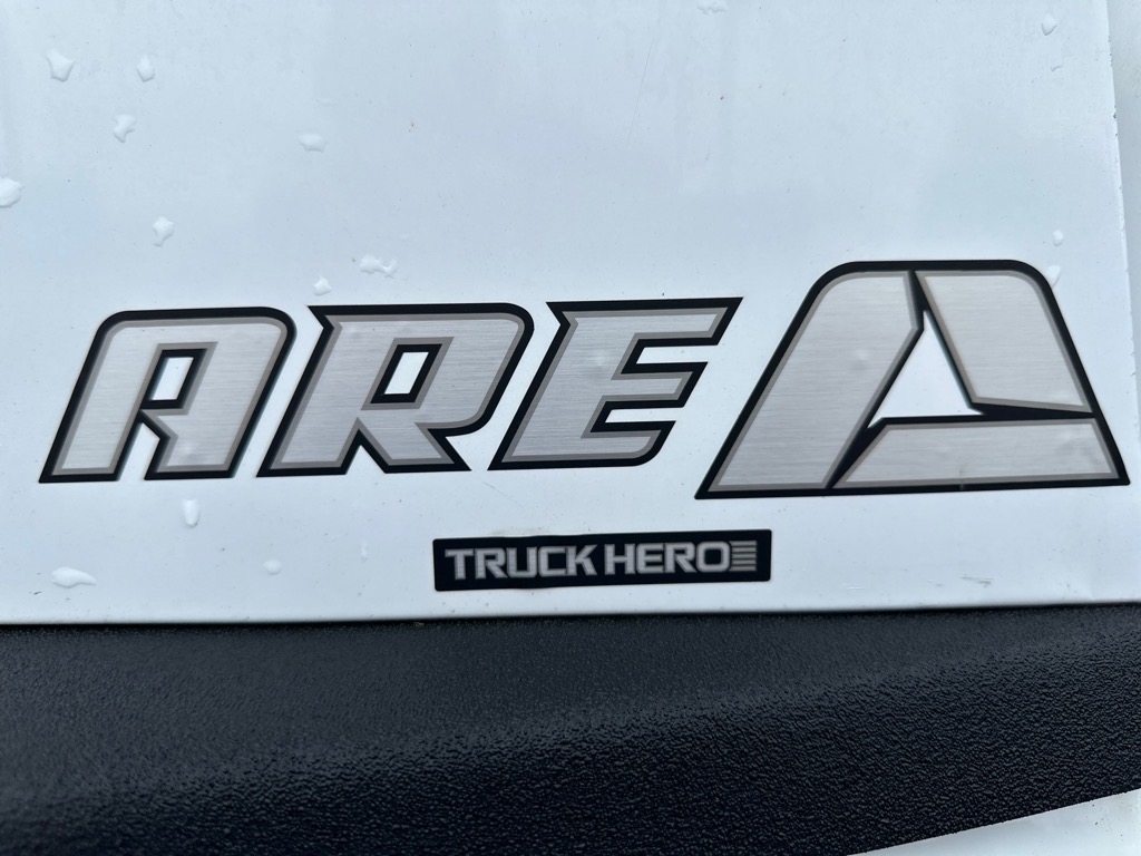 RAM 1500 Classic Tradesman 4x4 Reg Cab 8' Box 2021 RAM 1500 Classic Tradesman 4x4 Reg Cab 8' Box 2021