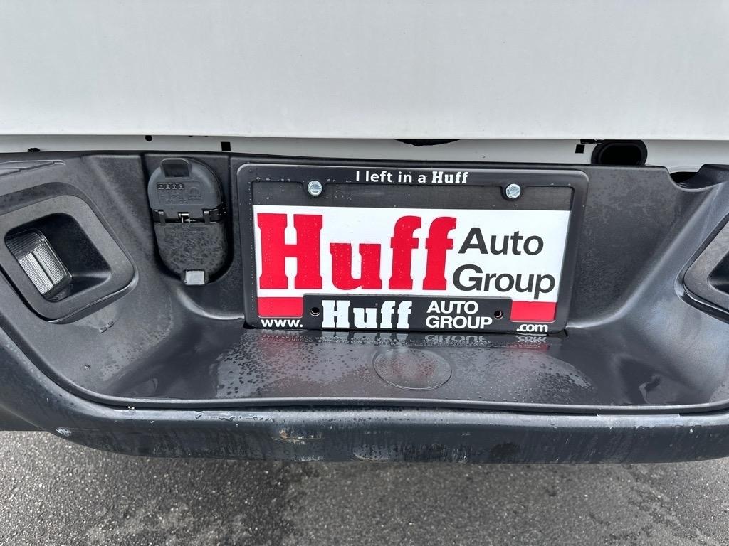 RAM 1500 Classic Tradesman 4x4 Reg Cab 8' Box 2021