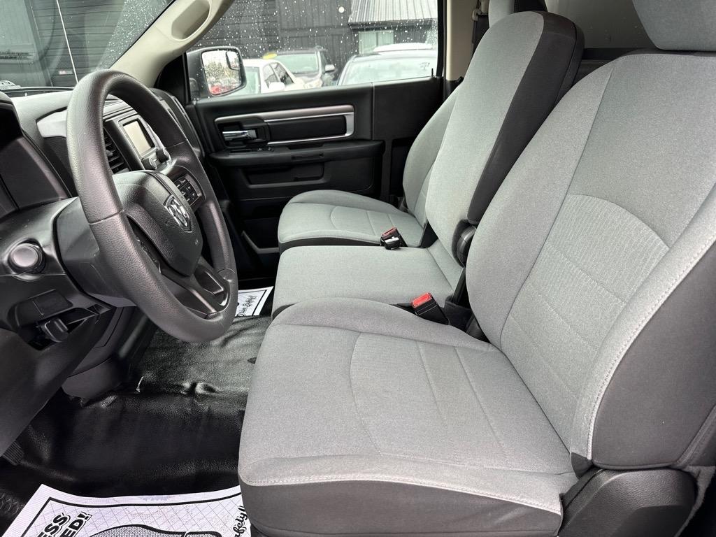 RAM 1500 Classic Tradesman 4x4 Reg Cab 8' Box 2021