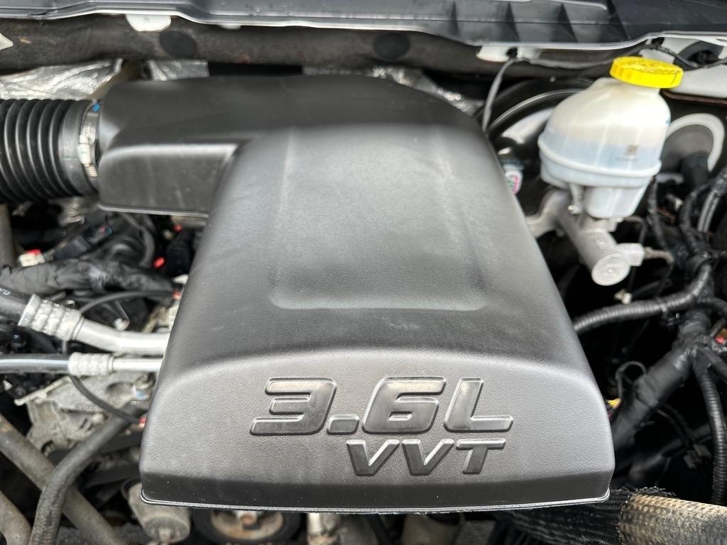 RAM 1500 Classic Tradesman 4x4 Reg Cab 8' Box 2021