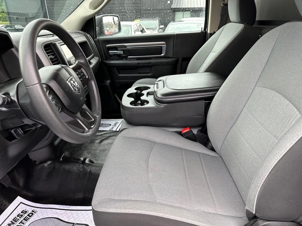 RAM 1500 Classic Tradesman 4x4 Reg Cab 8' Box 2021