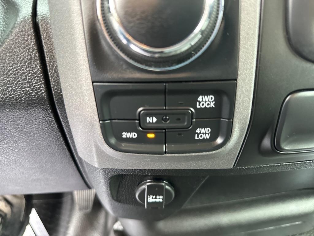 RAM 1500 Classic Tradesman 4x4 Reg Cab 8' Box 2021