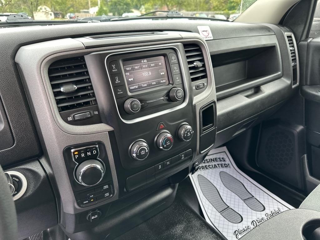 RAM 1500 Classic Tradesman 4x4 Reg Cab 8' Box 2021