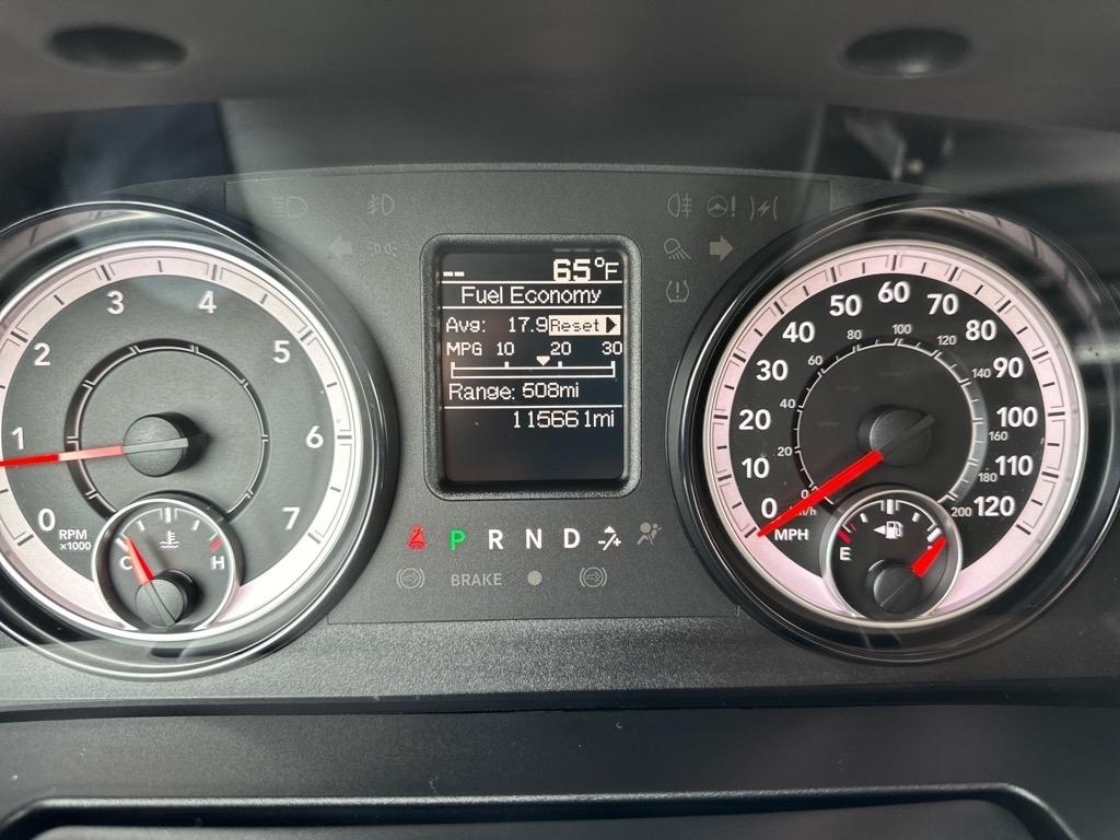 RAM 1500 Classic Tradesman 4x4 Reg Cab 8' Box 2021