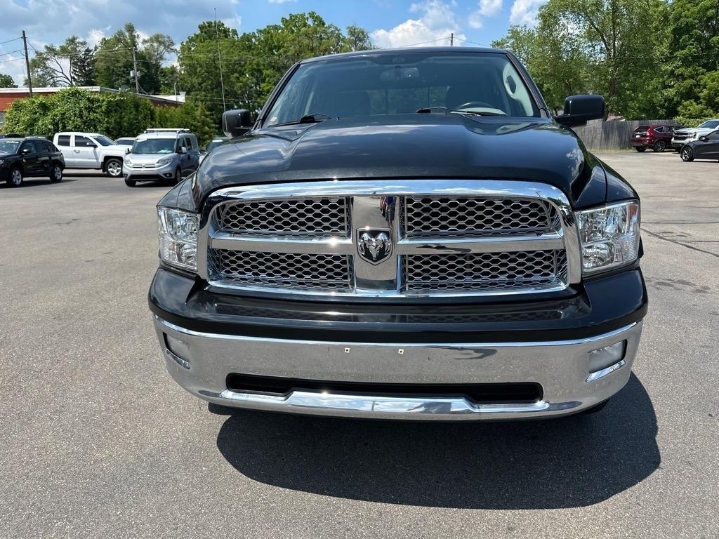 RAM 1500 4WD Quad Cab 140.5" Big Horn 2011
