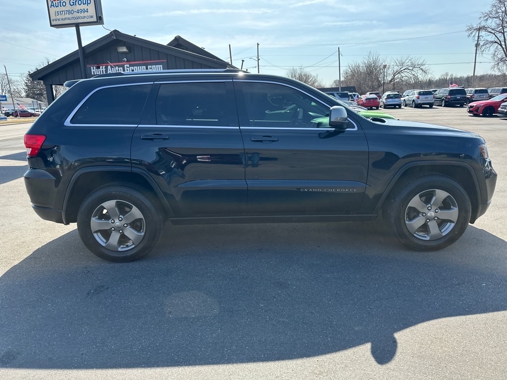 Jeep Grand Cherokee 4WD 4dr Laredo Trailhawk *Ltd Avail* 2013 Jeep Grand Cherokee 4WD 4dr Laredo Trailhawk *Ltd Avail* 2013