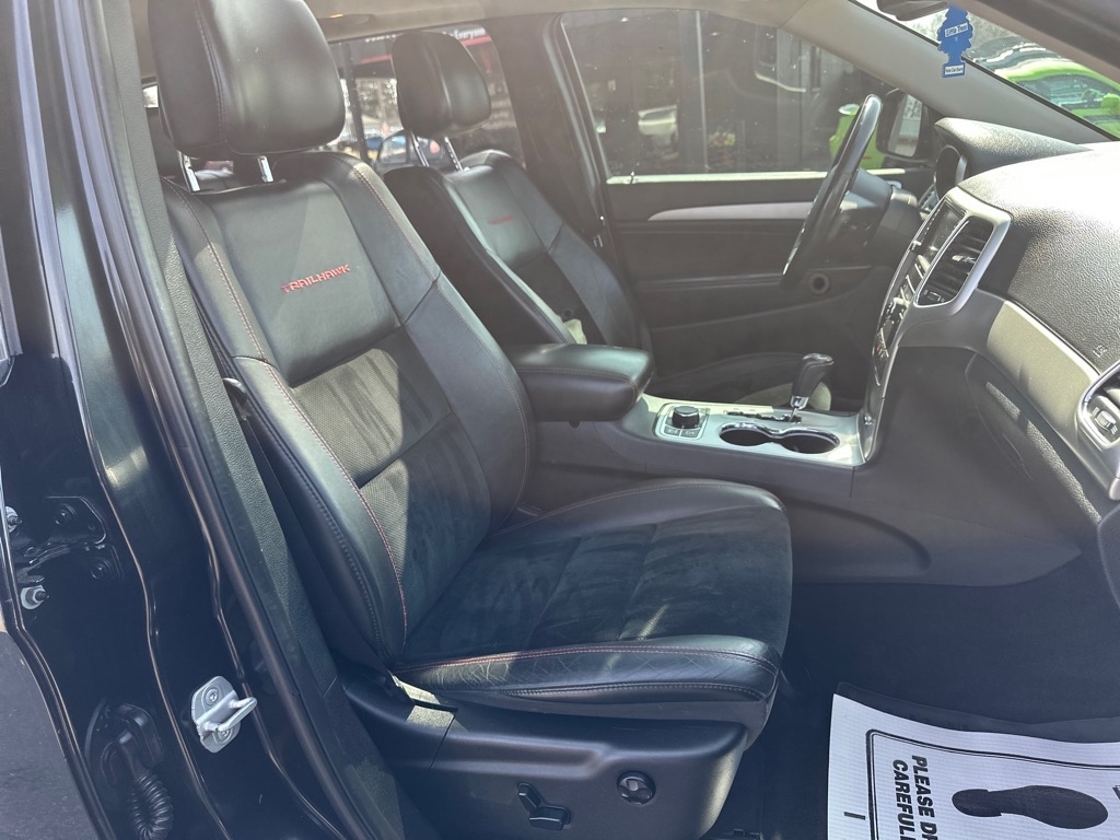 Jeep Grand Cherokee 4WD 4dr Laredo Trailhawk *Ltd Avail* 2013 Jeep Grand Cherokee 4WD 4dr Laredo Trailhawk *Ltd Avail* 2013