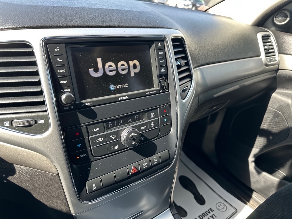 Jeep Grand Cherokee 4WD 4dr Laredo Trailhawk *Ltd Avail* 2013 Jeep Grand Cherokee 4WD 4dr Laredo Trailhawk *Ltd Avail* 2013